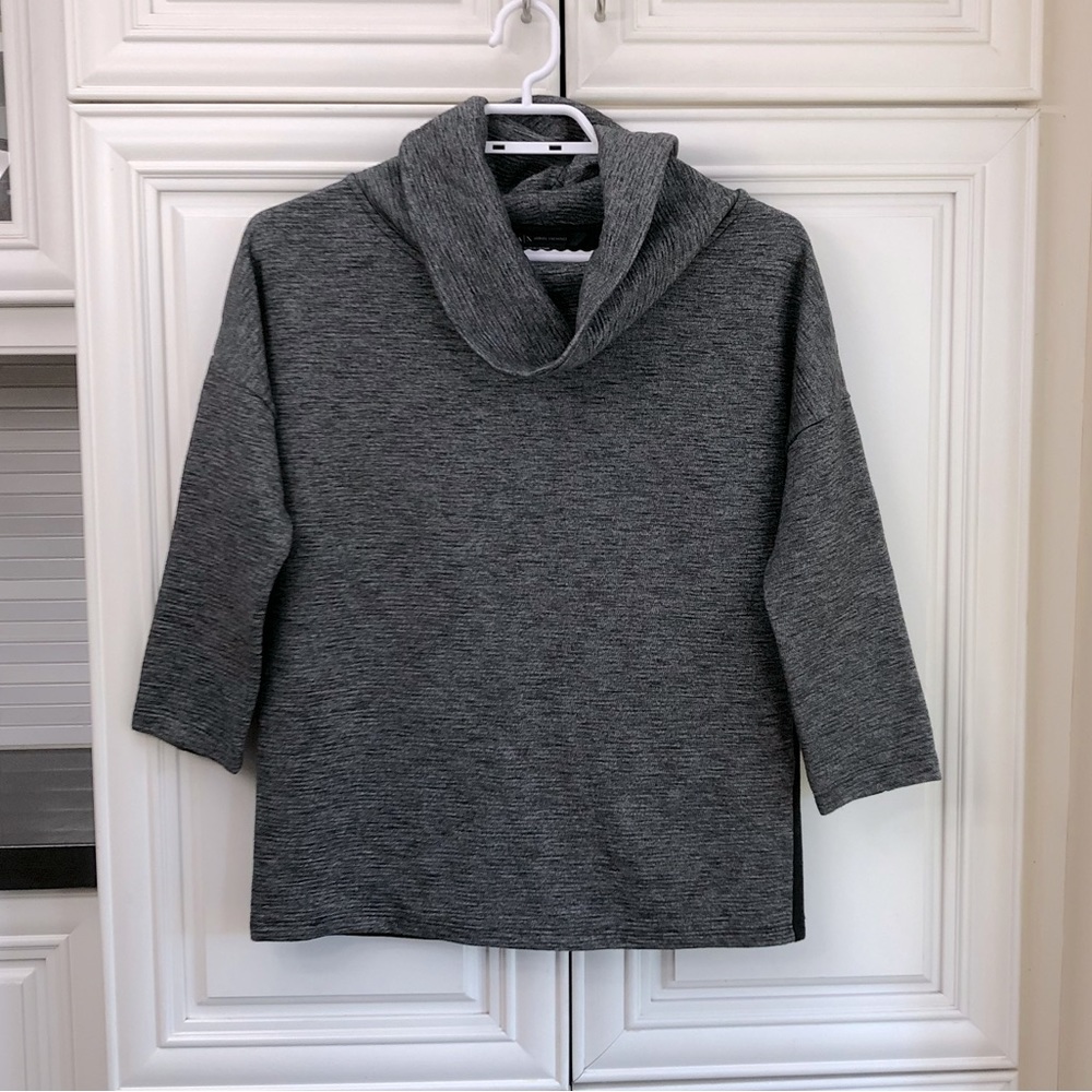 EUC Armani Exchange grey cowl neck top